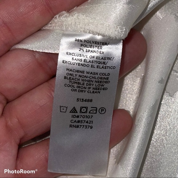 Ann Taylor Multi Floral Pleat Blouse - Picture 14 of 16